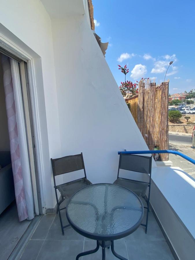 1-Bedroom Duplex 100M By The Sea Limassol Kültér fotó